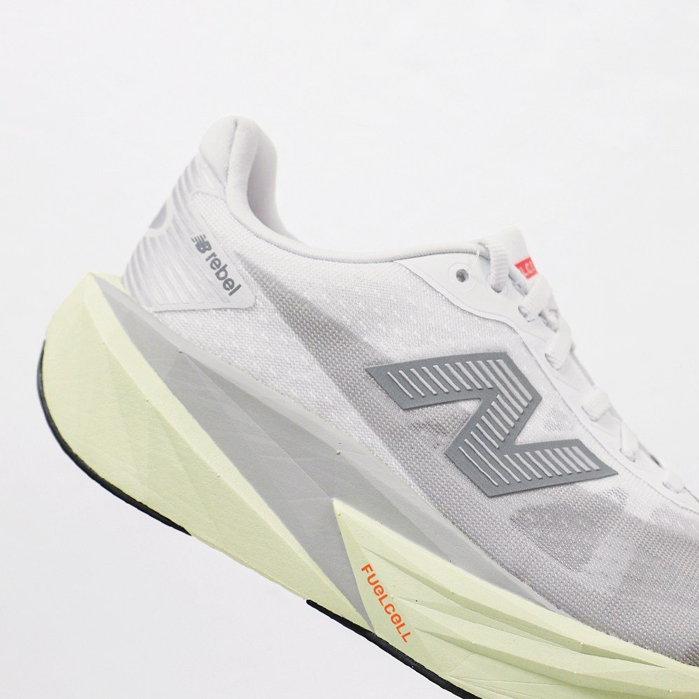 뉴발란스 퓨어셀 레벨 v5 뉴발 운동화 런닝화 조깅화 마라톤화 남성 남자 happyJ 실버 MFCXLD5 상세 이미지 1